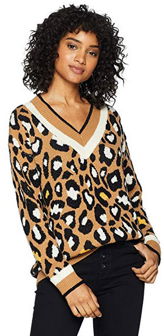 Cable Stitch Womens Animal Print Jacquard Sweater camel